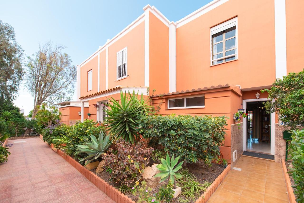 La Casa De Montse Vivienda Vacacional Playa De La Tejita Эль-Медано Экстерьер фото